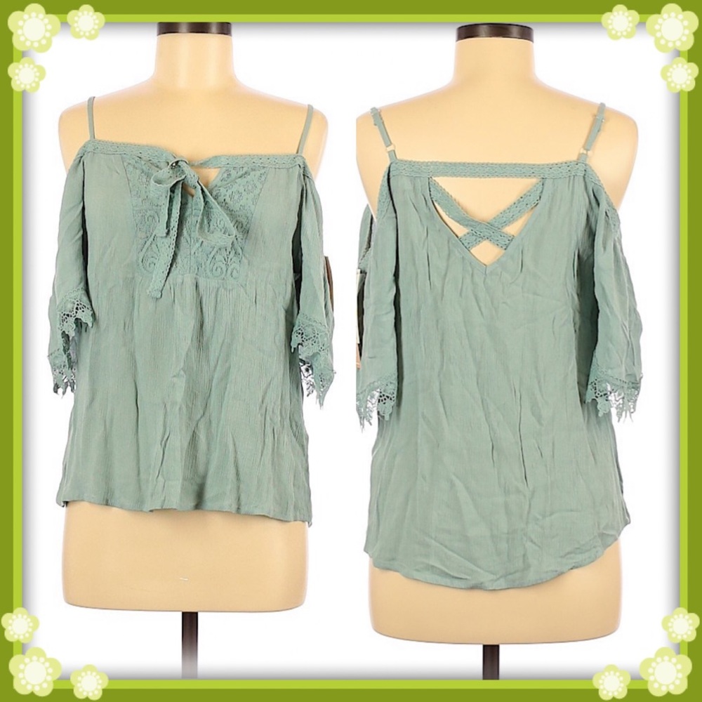 NWT Takara 3/4 Sleeve Blouse